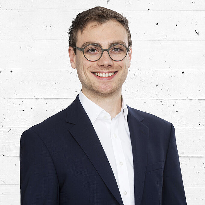 Ein Portrait von Konstantin Kolasa