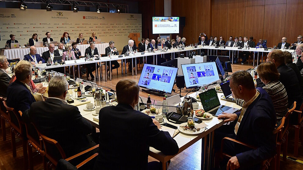 Blick auf das gesamte Plenum beim siebten Jahrestreffen des SDA BW.