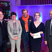 Gruppenfoto von Winfried Hermann, Tanja Gönner, Dr. Stefan Wolf, Isabell Knüttgen, Prof. Dr. Henning Kagermann auf der Jubiläumsveranstaltung.