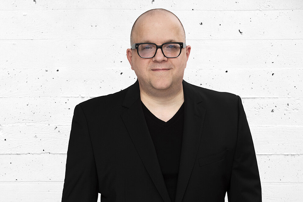 Maik Nossek Portraitfoto von Maik Nossek, Mitarbeiter der e-mobil BW.