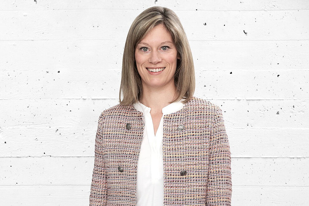 Lisa Kuttler Lisa Kuttler