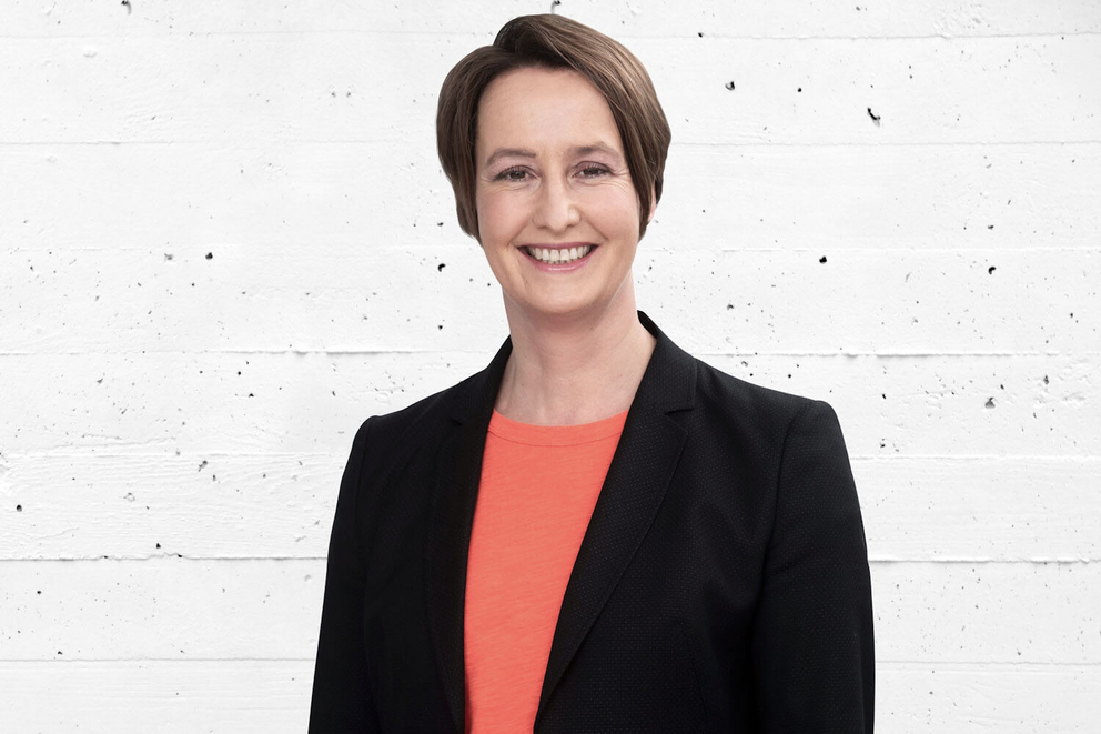 Heike Passauer Portrait von Heike Passauer, Mitarbeiterin bei e-mobil BW.